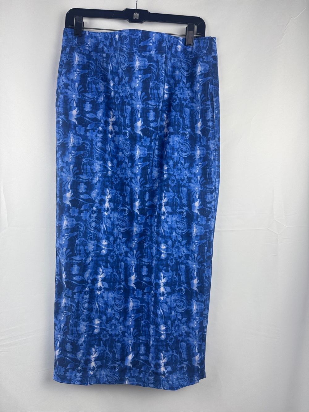NWT RipSkirt Hawaii Indigo Paisley Length 4 Size L Vacation